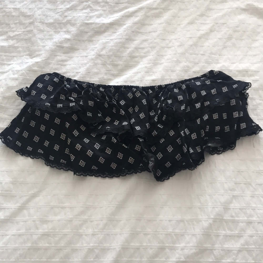 Forever 21 Ruffle cropped tube top